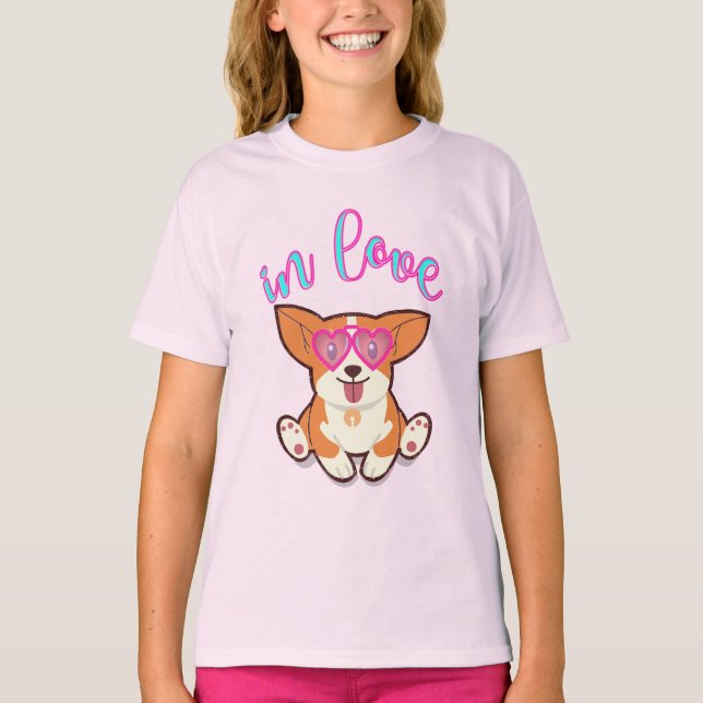 Corgi i kärlek t shirt (Framsida)