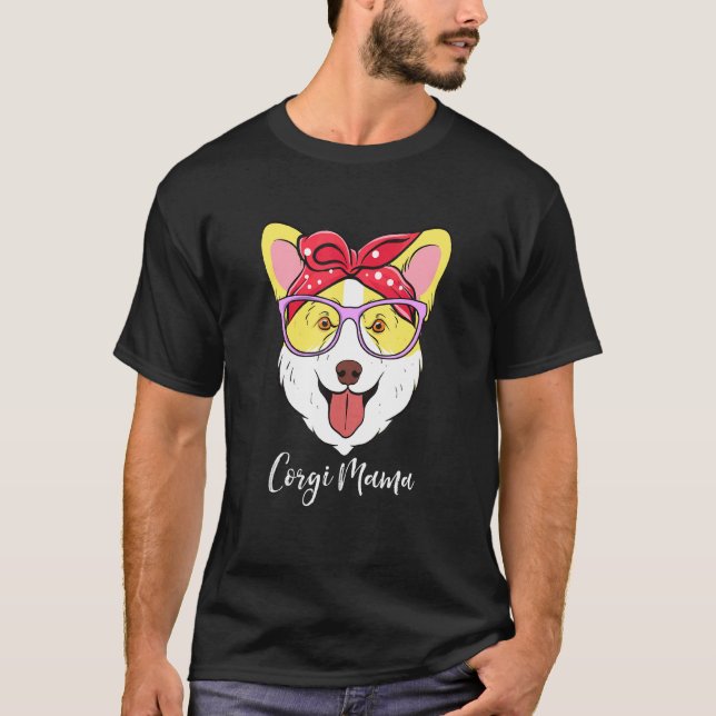 Corgi Mamma Älskar Corgis Corgi Mamma T Shirt (Framsida)