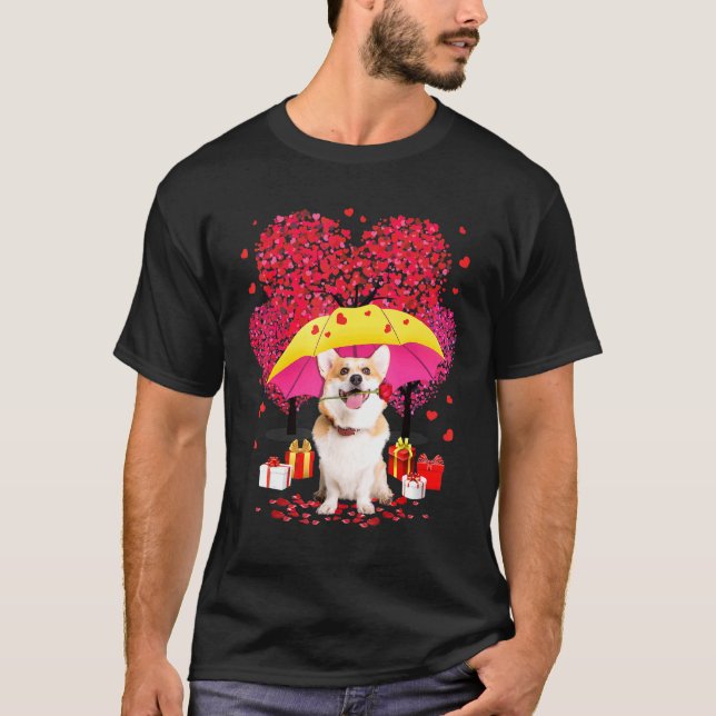 Corgi Valentines Day Three Tree And Raining Hearts T Shirt (Framsida)