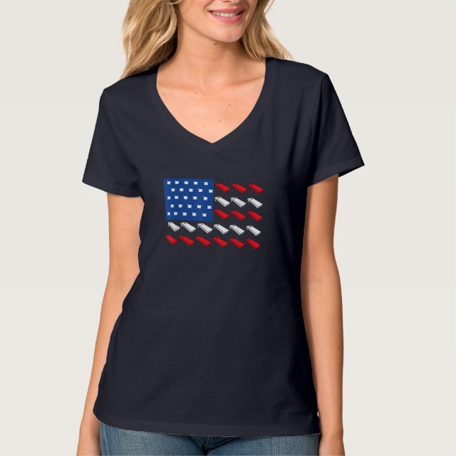 Cornhole American Flagga For Player Drinking Team T Shirt (Framsida)