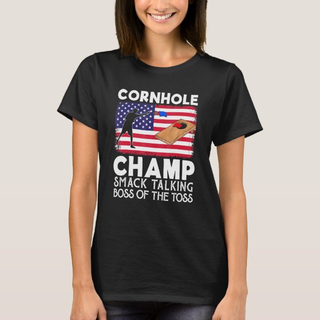Cornhole Champ Smack som pratar Chef i Toss Co. T Shirt (Framsida)