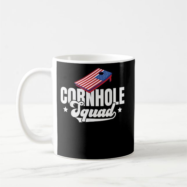 Cornhole Maj Star Tee Cornhole Tee Kaffemugg (Vänster)
