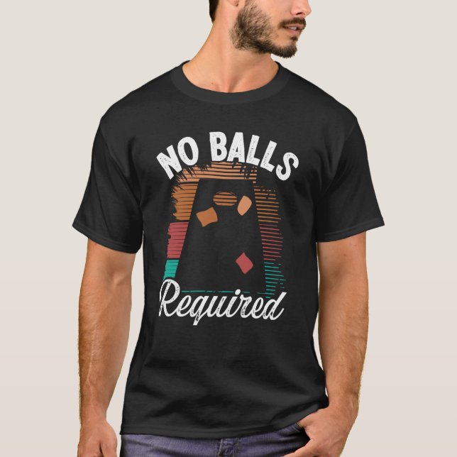 Cornhole Throwing Game No Balls required Tossing P T Shirt (Framsida)