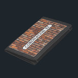 Coronation Street - Sign<br><div class="desc">I den fiktiva staden Weatherfield, CORONATION STREET - den längsta brittiska tvålopera i televisionshistorien - framställs vardagen för ett brittiskt arbetarsamhälle. Besök www.cbc.ca/coronation i Kanada för att se hur man tittar på.</div>