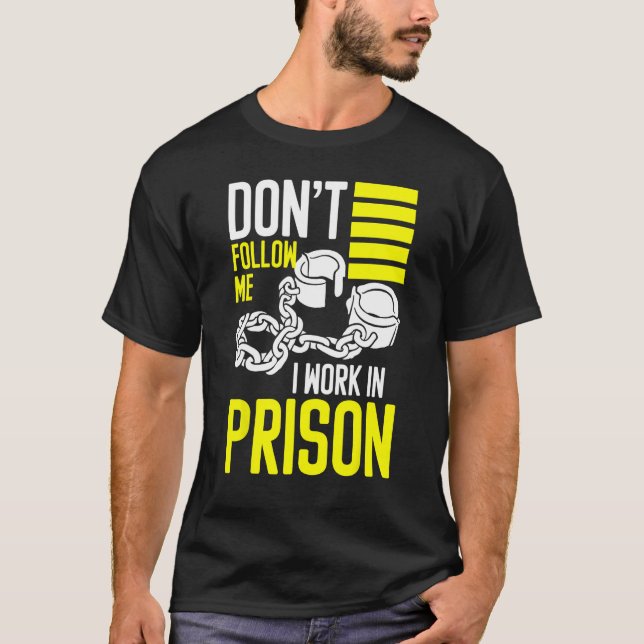 correctional care inmate nurse and prison nursing  t shirt (Framsida)