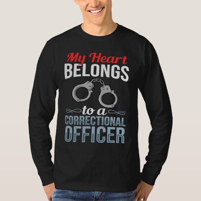 Correctional Officer Wife Facility Flag Training T Shirt (Framsida)