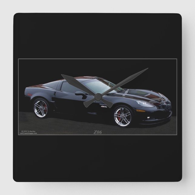 CORVETTE: AMERICAN SPORTSCAR CLOCK FYRKANTIG KLOCKA (Framsida)