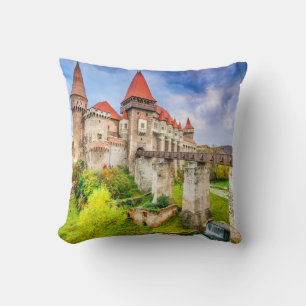Corvin castle kudde