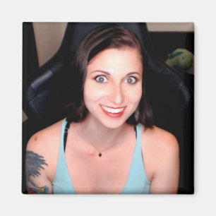 Cosmic Crazy Gamer Girlkompis Magnet
