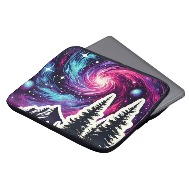 Cosmic Forest: Galaxy Meets Nature Laptop Fodral (Framsida topp)