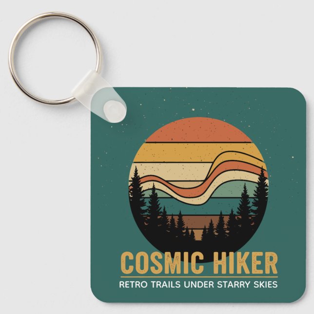 Cosmic Hiker Retro 70s Sunset Space Forest Stars Nyckelring (Framsida)