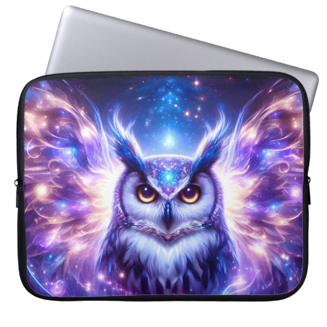 Cosmic Mystical Wisdom Celestial Spiritual Owl  Laptop Fodral (Framsidan)