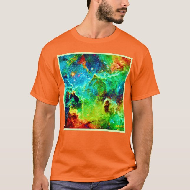 Cosmic Nebula Cloud Art T Shirt (Framsida)