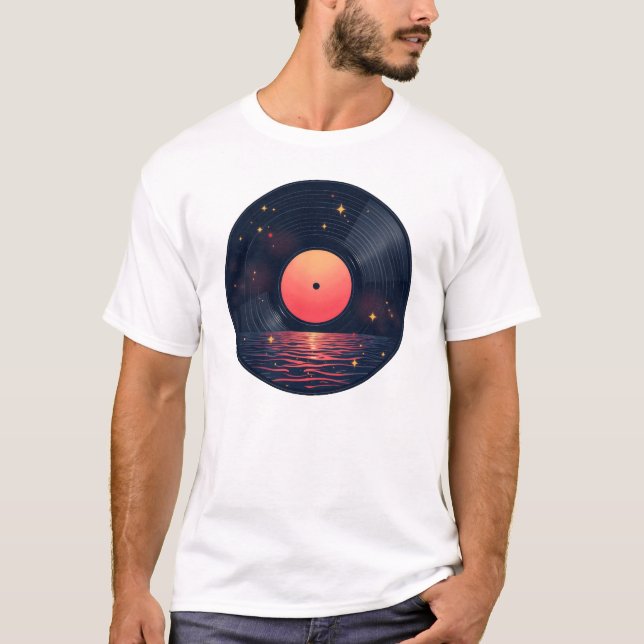 Cosmic Vinyl Astronaut Space Music T Shirt (Framsida)