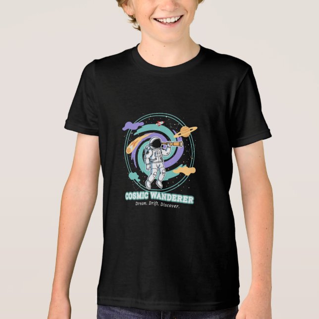 Cosmic Wanderer Astronaut Telescop T Shirt (Framsida)