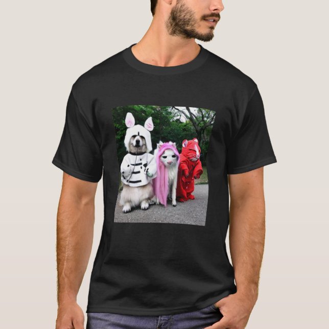 Cosplay for Cute Animals T Shirt (Framsida)
