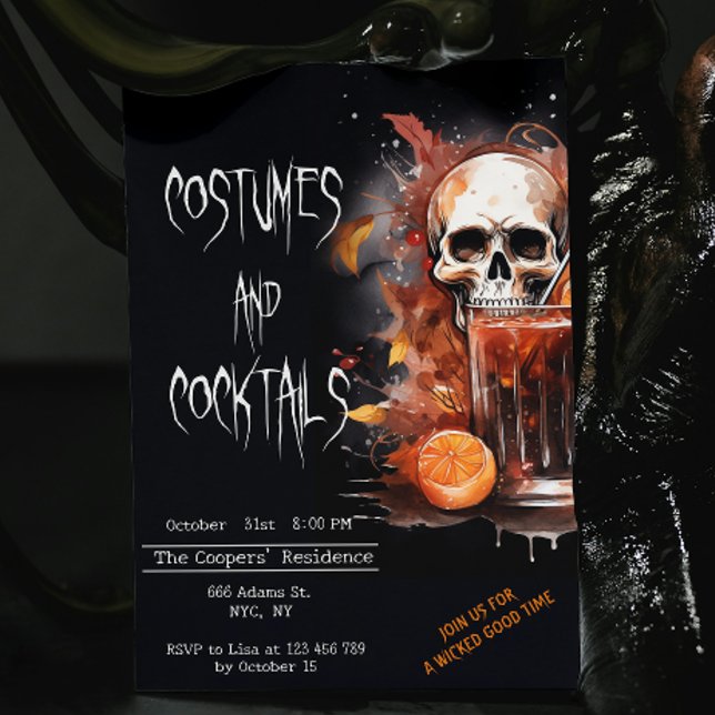 Costumes and Cocktails Spooky Skull Halloween Inbjudningar (Skapare uppladdad)