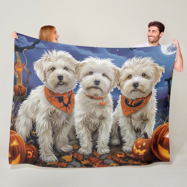 Coton De Tulear Halloween Spooky Fleecefilt (På plats)