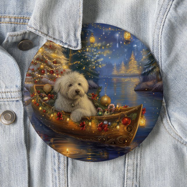 Coton De Tulear Jul Festive Voyage Knapp (In Situ)