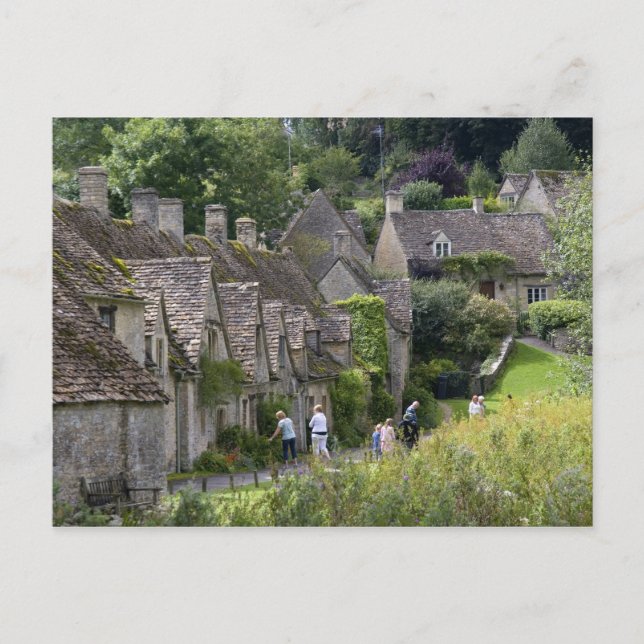 Cotswold stenhus i byn vykort (Framsida)