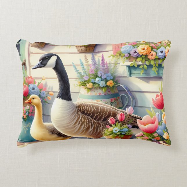 Cottage Garden Geese Spring Illustration Prydnadskudde (Framsidan)