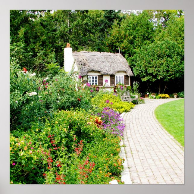 Cottage in English Gardens Poster (Framsidan)