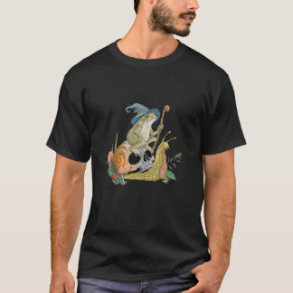 Cottagecore Aesthetic Witch Frog Snail Mushroom Go T Shirt