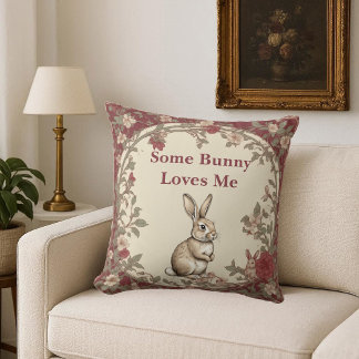 Cottagecore Beige Some Bunny Loves Me Vintage Chic Kudde