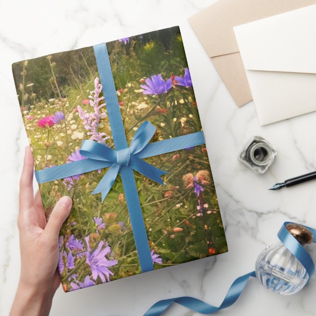 Cottagecore Flower Meadow Presentpapper (Gifting)