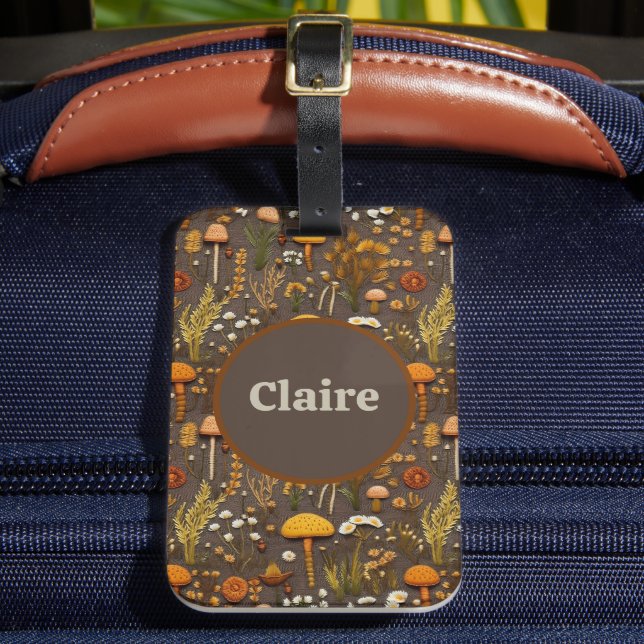 Cottagecore Mushroom Embroidery Personlig Bagagebricka (Framsida Insitu 2)