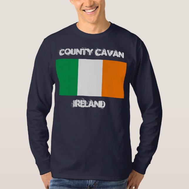 County Cavan, Irland med irländsk flagga Tee Shirt (Framsida)