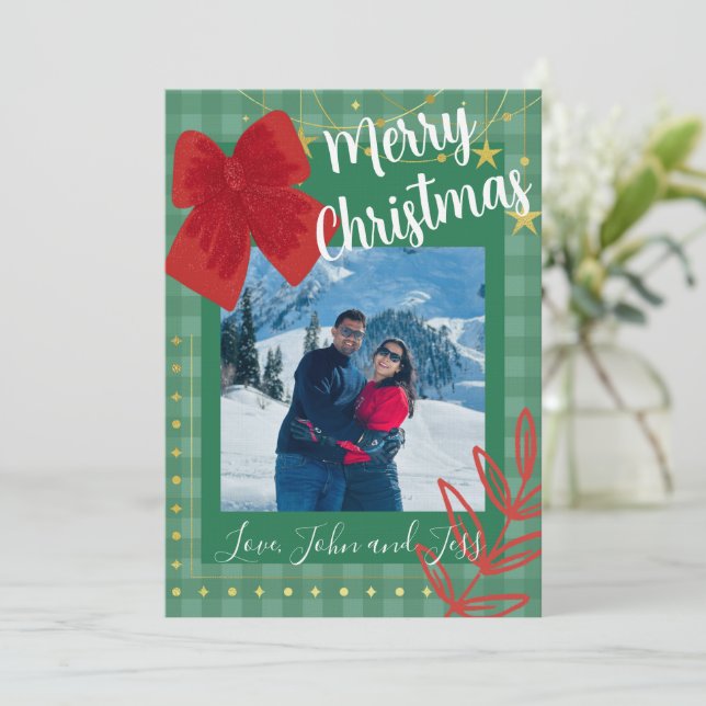 Couples Christmas Card With Plaid Background Inbjudningar (Stående Fram)