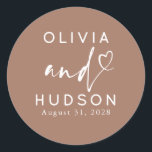 Couple's Names and Heart Modern Brown Wedding Runt Klistermärke<br><div class="desc">Natural mocha mousse brown color romantic elegant minimalist wedding stickers</div>