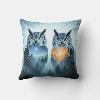Couple's Owl Night and Day Throw Pillow Kudde