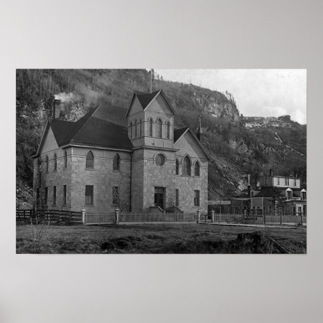 Court House in Skagway, Alaska Photograph Poster (Framsidan)
