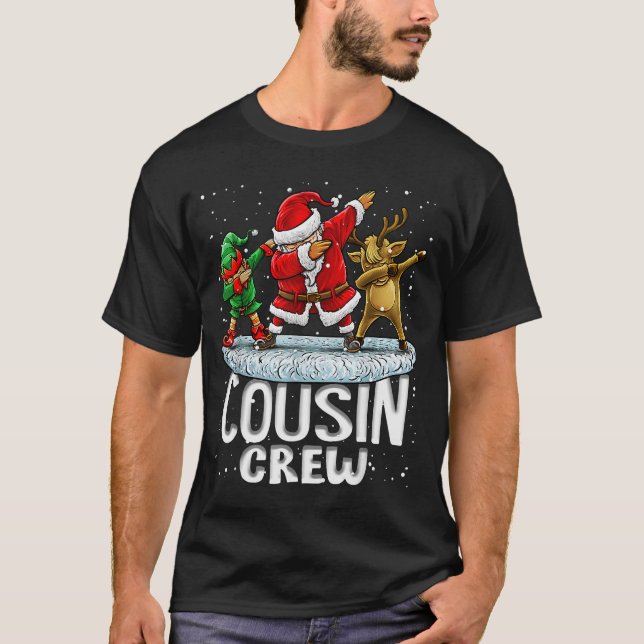Cousin Crew Santa Elf Dabbing Matching Family Chri T Shirt (Framsida)