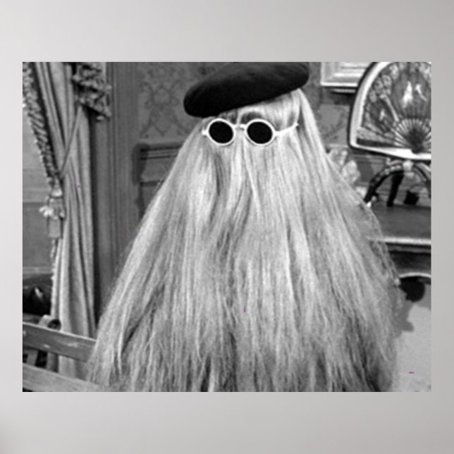 Cousin Itt Poster (Framsidan)