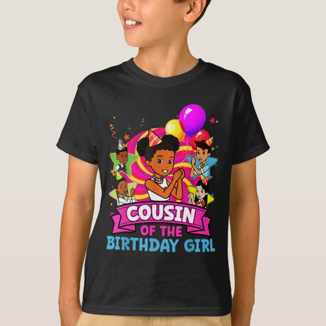 Cousin Of Birthday Girl Gracie Nk Doll Family Deco T Shirt (Framsida)