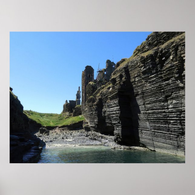 Cove by Sinclair Castle Poster (Framsidan)