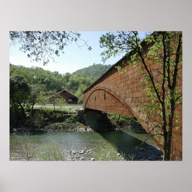 Covered Bridge vid Bridgeport, Kalifornien Poster (Framsidan)