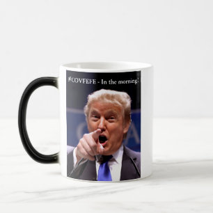 COVFEFE-kaffe på morgonen Magisk Mugg