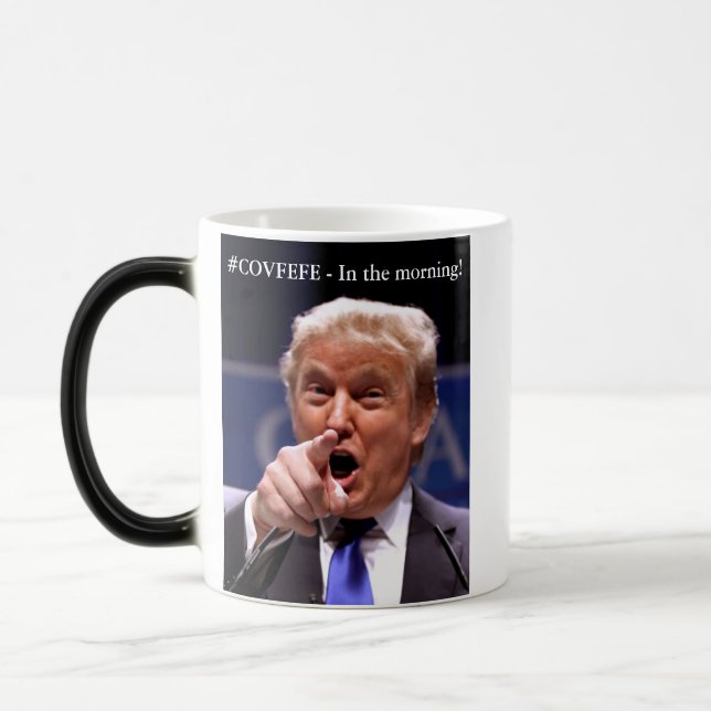 COVFEFE-kaffe på morgonen Magisk Mugg (Vänster)