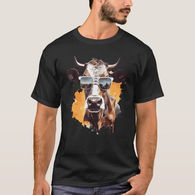 Cow With Sunglasses Farmer 1 T Shirt (Framsida)