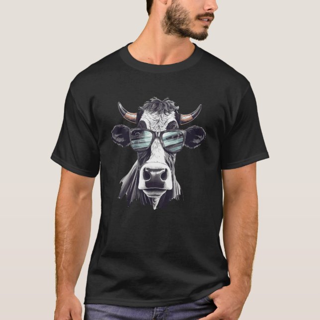 Cow With Sunglasses Farmer T Shirt (Framsida)