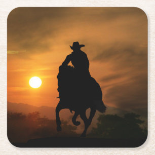 Cowboy and Horse in the Sunset Underlägg Papper Kvadrat