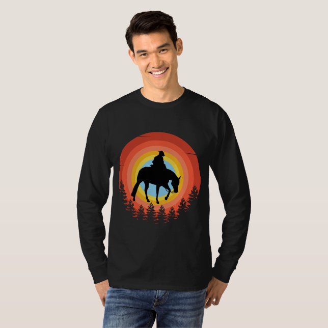 COWBOY COLORFUL SUNSET-Shirt T Shirt (Hel framsida)