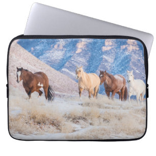 Cowboy-hästkörning på Hideout Ranch Laptop Fodral