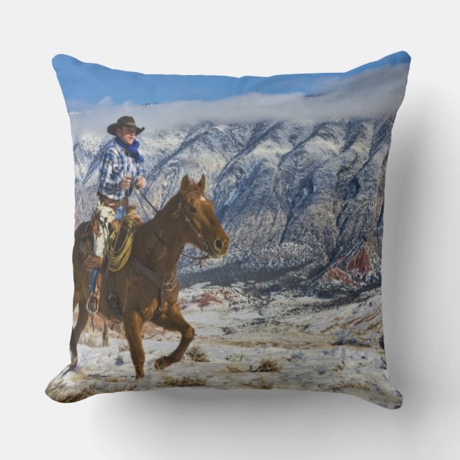 Cowboy på häst iklädd läderchaps kudde (Framsida)
