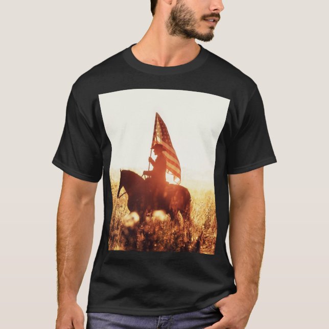 Cowboy Porträtt USA flagga Theme. T Shirt (Framsida)
