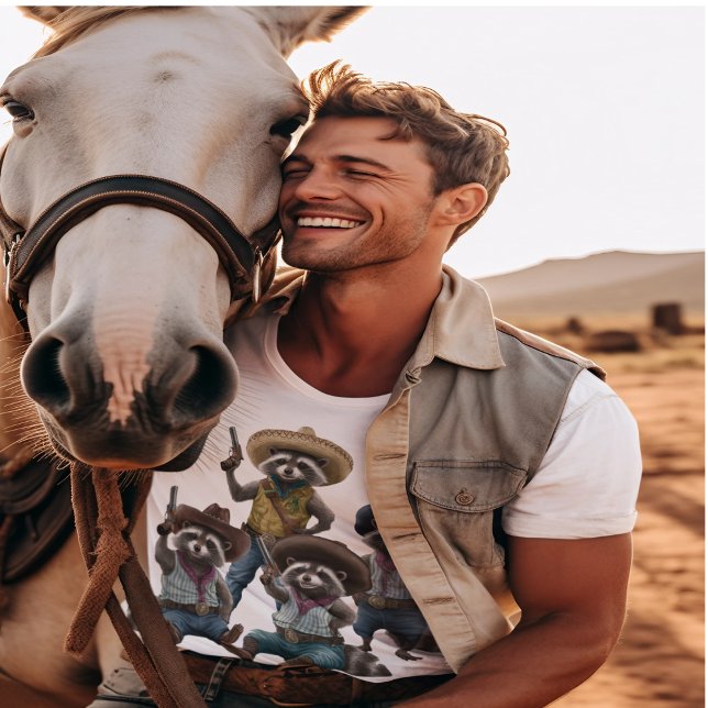 Cowboy Raccoon T Shirt (Skapare uppladdad)